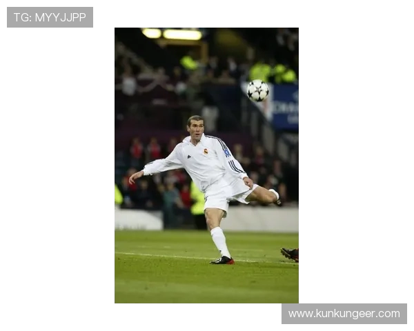 齐达内战术革新引领皇马欧冠卫冕传奇再创辉煌