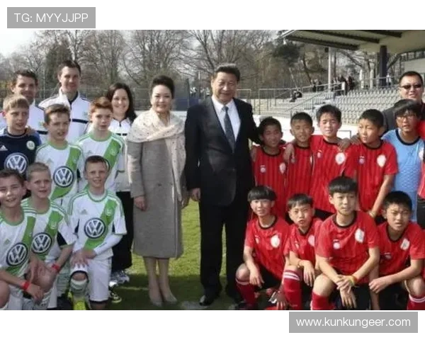 英超足球球队主席的角色与影响力分析