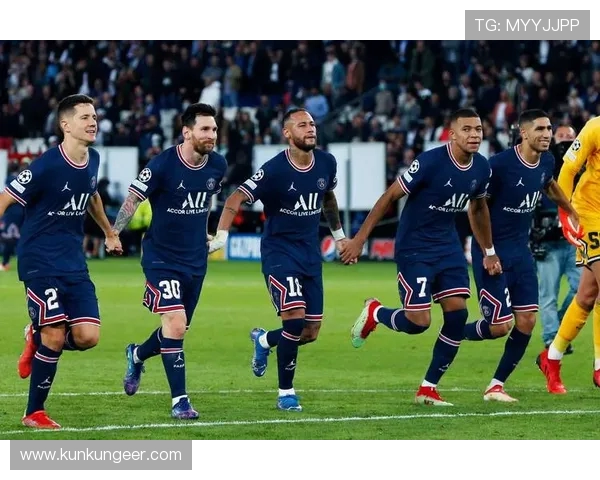 法甲保级大战详尽分析及各队保级策略解析 法甲保级大战详尽分析及各队保级策略解析