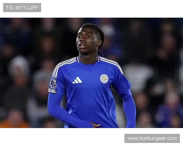 英超历史最年轻出场球员记录诞生过程与影响分析