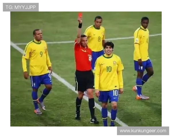 巴西世界杯冠亚军季军争夺战回顾：历届经典对决与激动人心的赛场瞬间