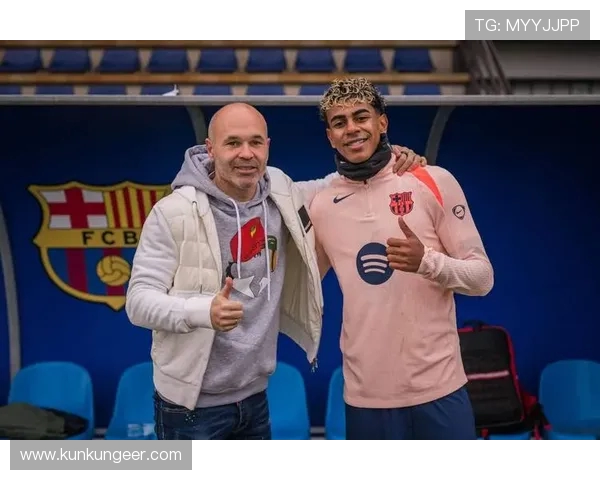 巴萨公布国王杯出征名单亚马尔领衔缺席球员包括拉菲和拉什福德